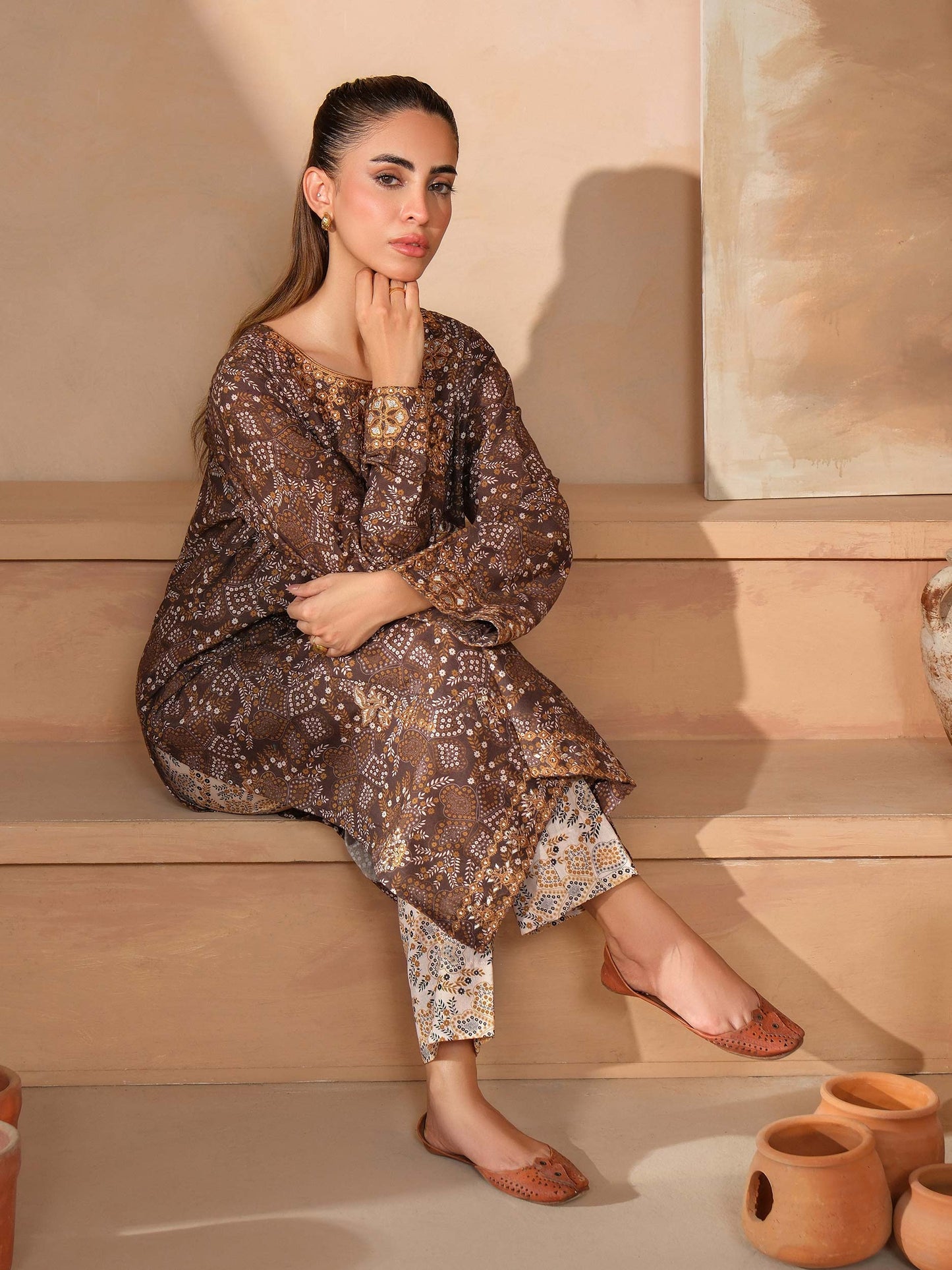 2 Piece Khaddar Suit-Embroidered (Unstitched)