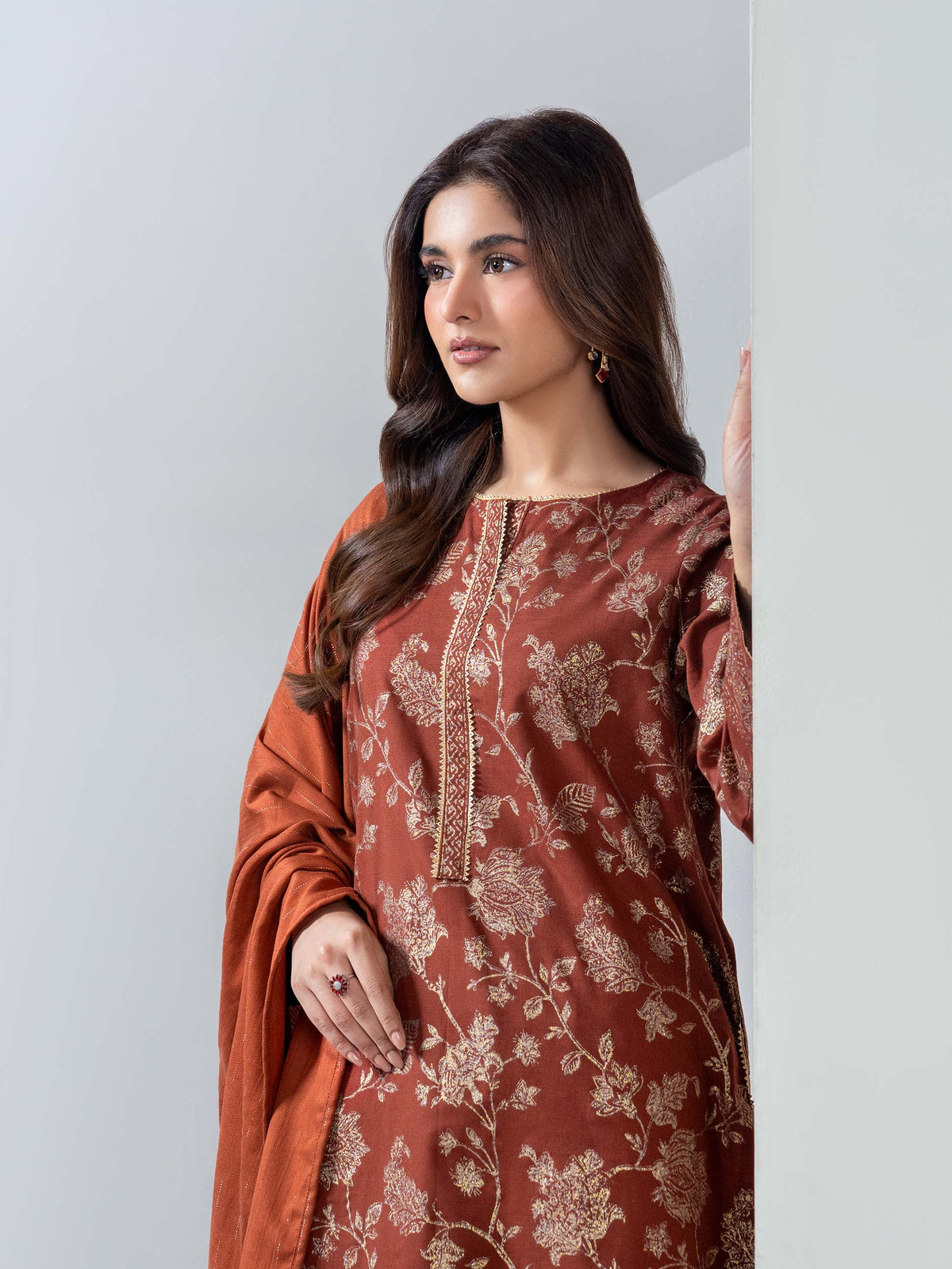 3 Piece Sub Khaddar Suit (Unstitched)