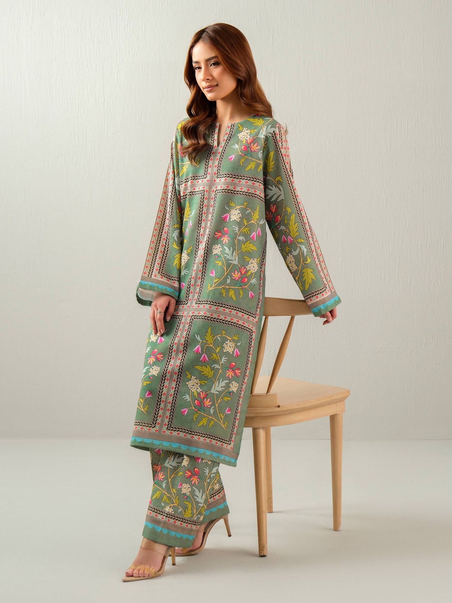 2 Piece Khaddar (Unstitched)