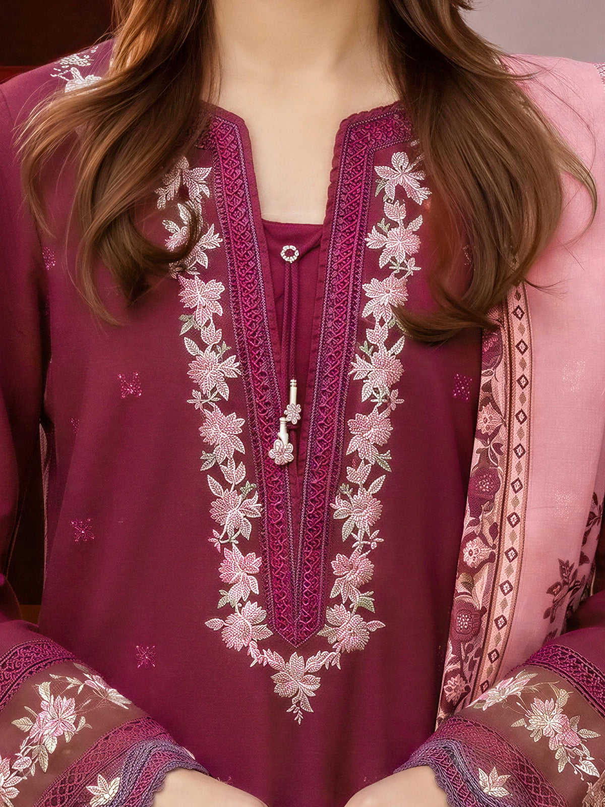 3 Piece Khaddar Suit- Embroidered (Unstitched)