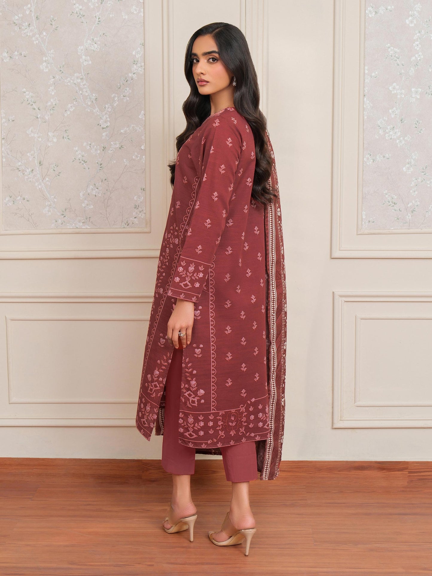 3 Piece Khaddar Suit-Embroidered (Unstitched)