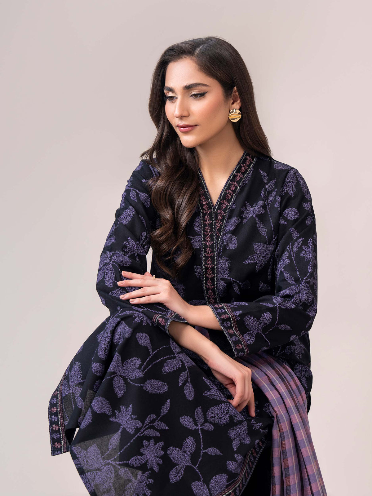 3 Piece Khaddar Suit(Unstitched)