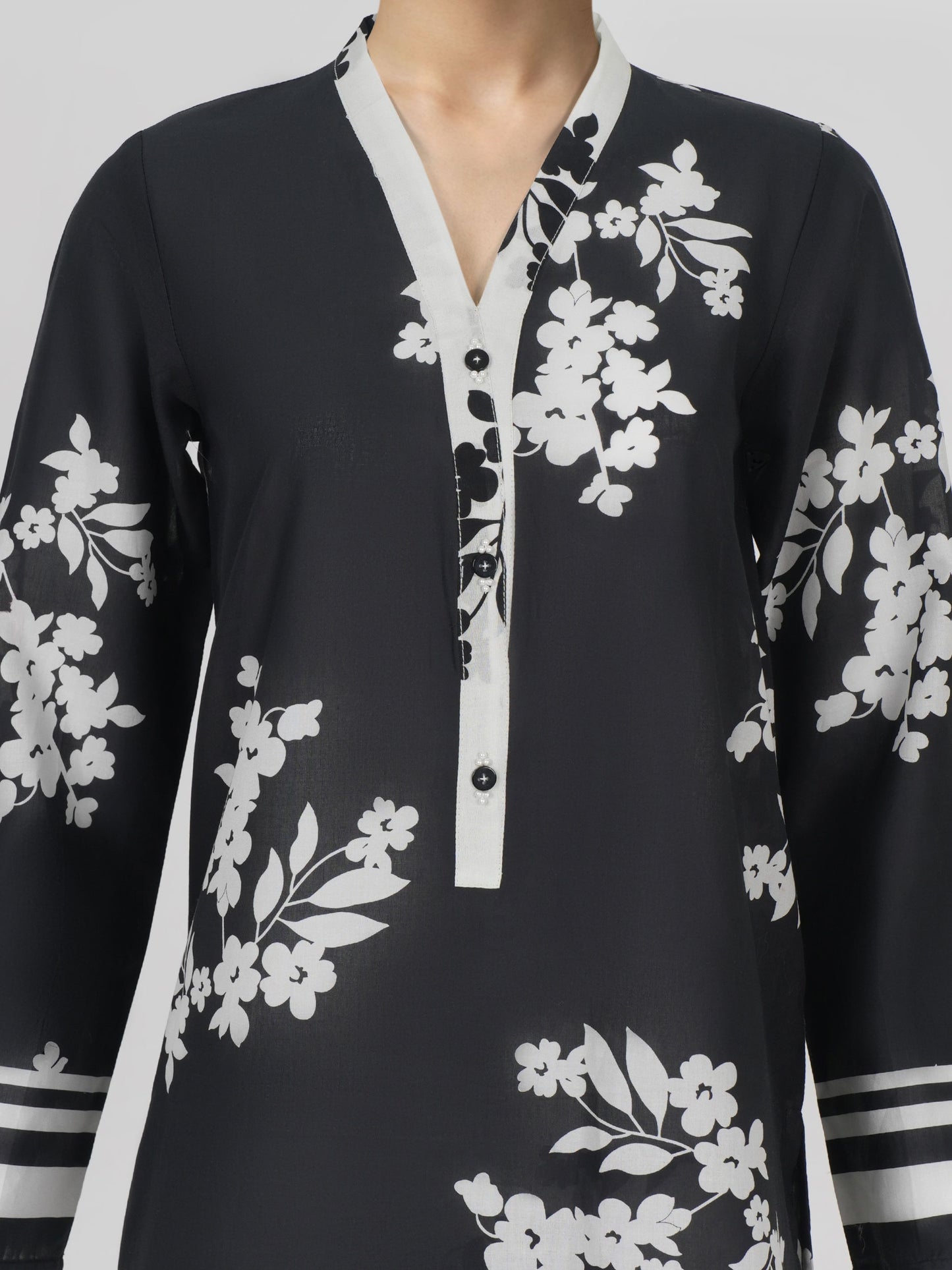 2 Piece Lawn Suit (Unstitched)