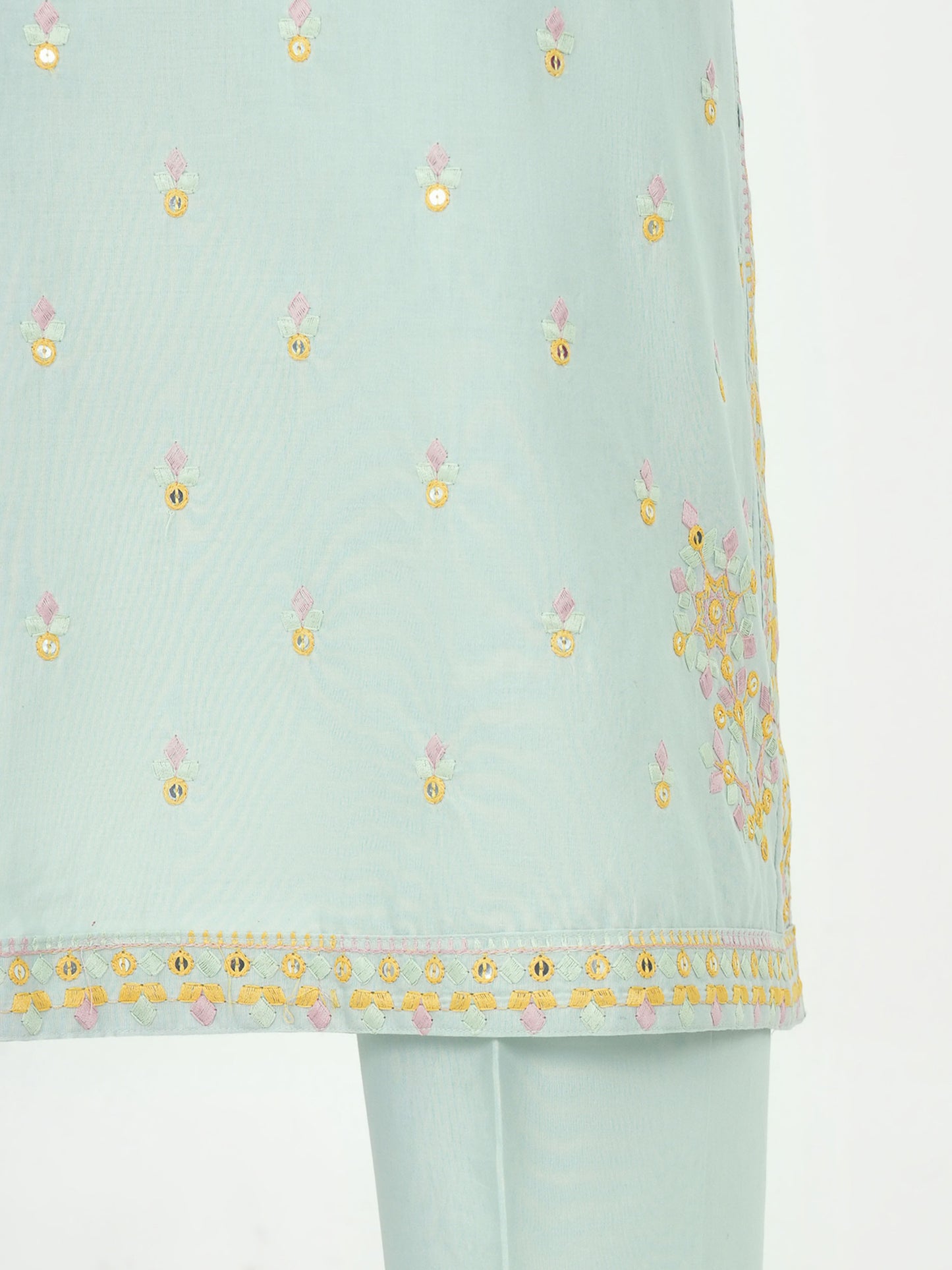 3 Piece Lawn Suit-Embroidered (Unstitched)