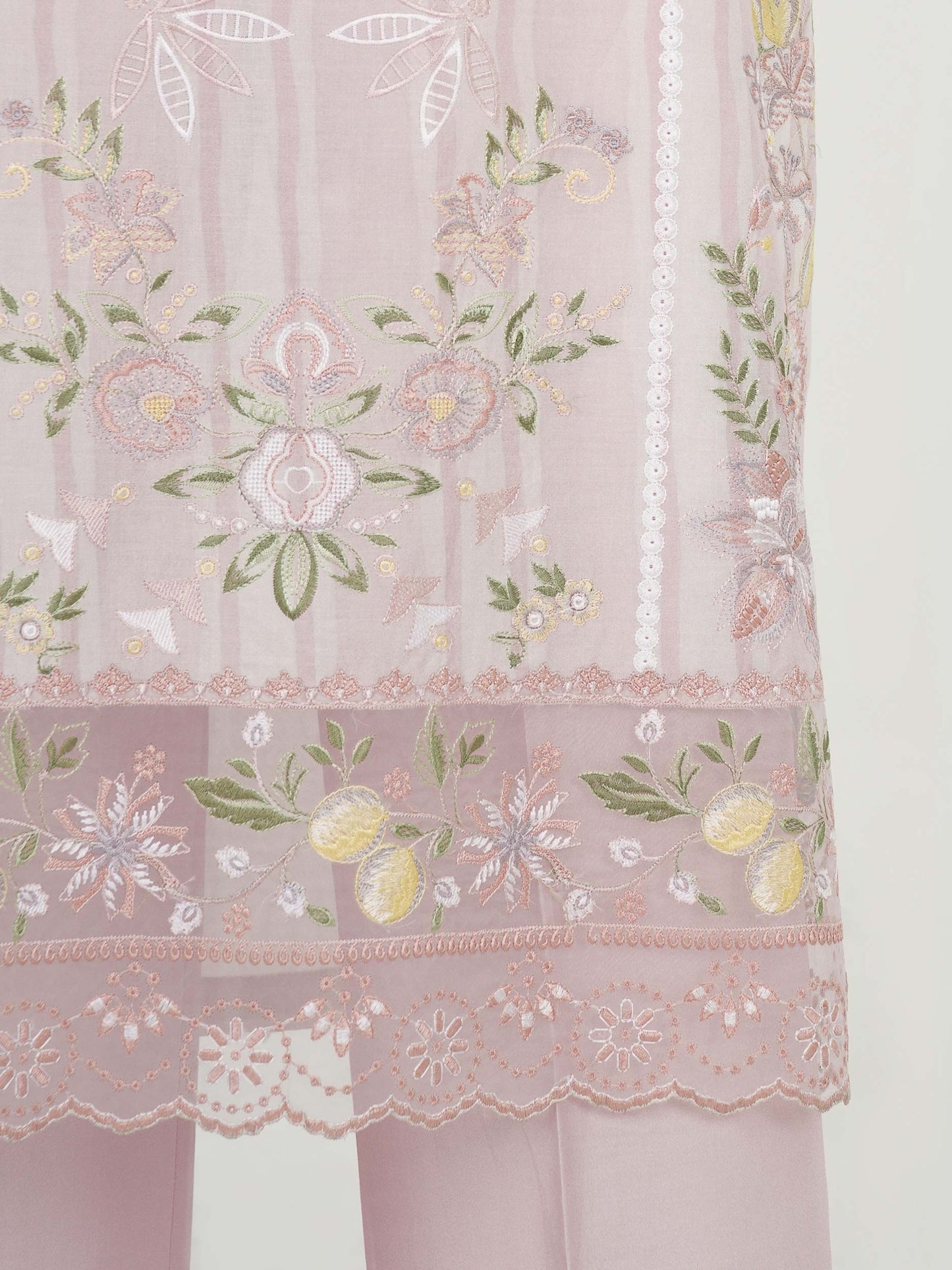 3 Piece Lawn Suit- Embroidered (Unstitched)