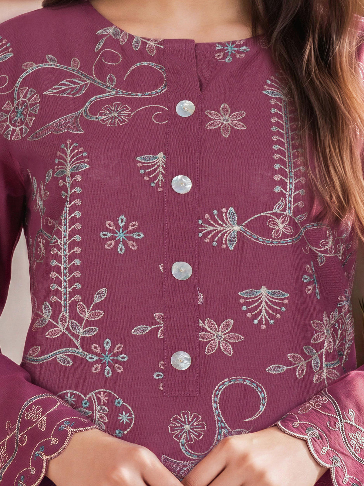 3 Piece Khaddar Suit- Embroidered (Unstitched)