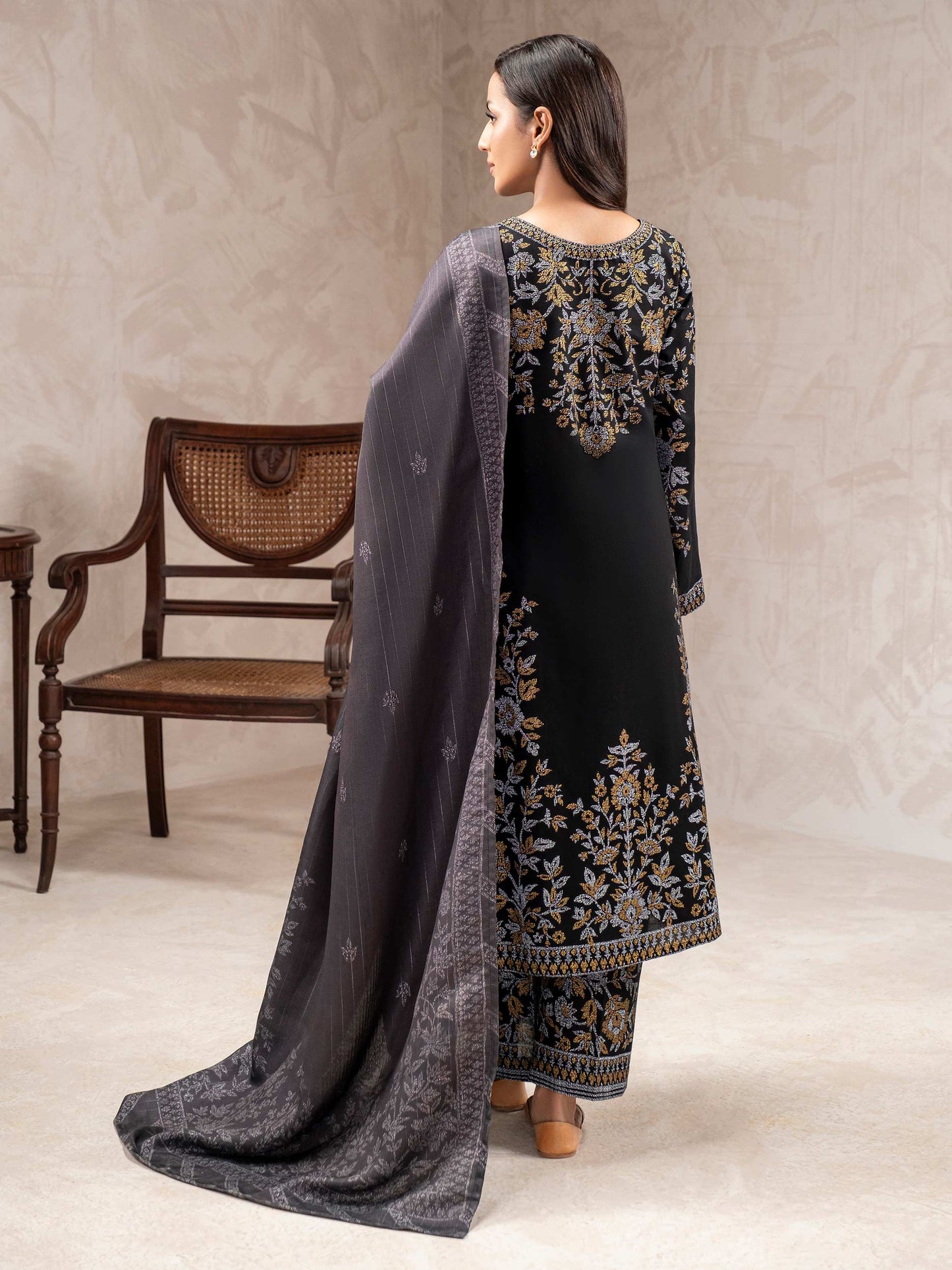 3 Piece Khaddar Suit-Paste Print (Unstitched)