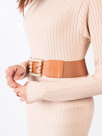 embellished-buckle-belt