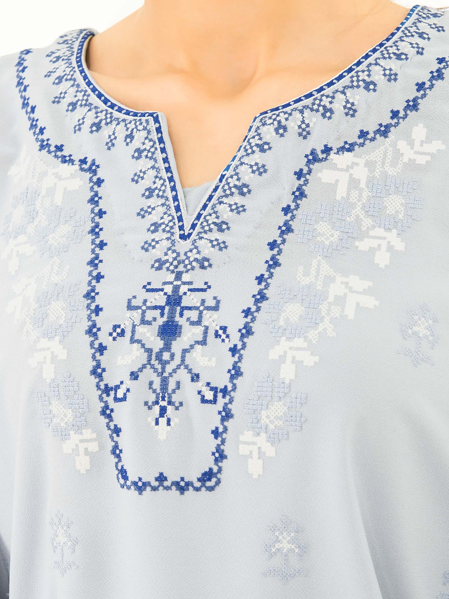 Embroidered Grip Top