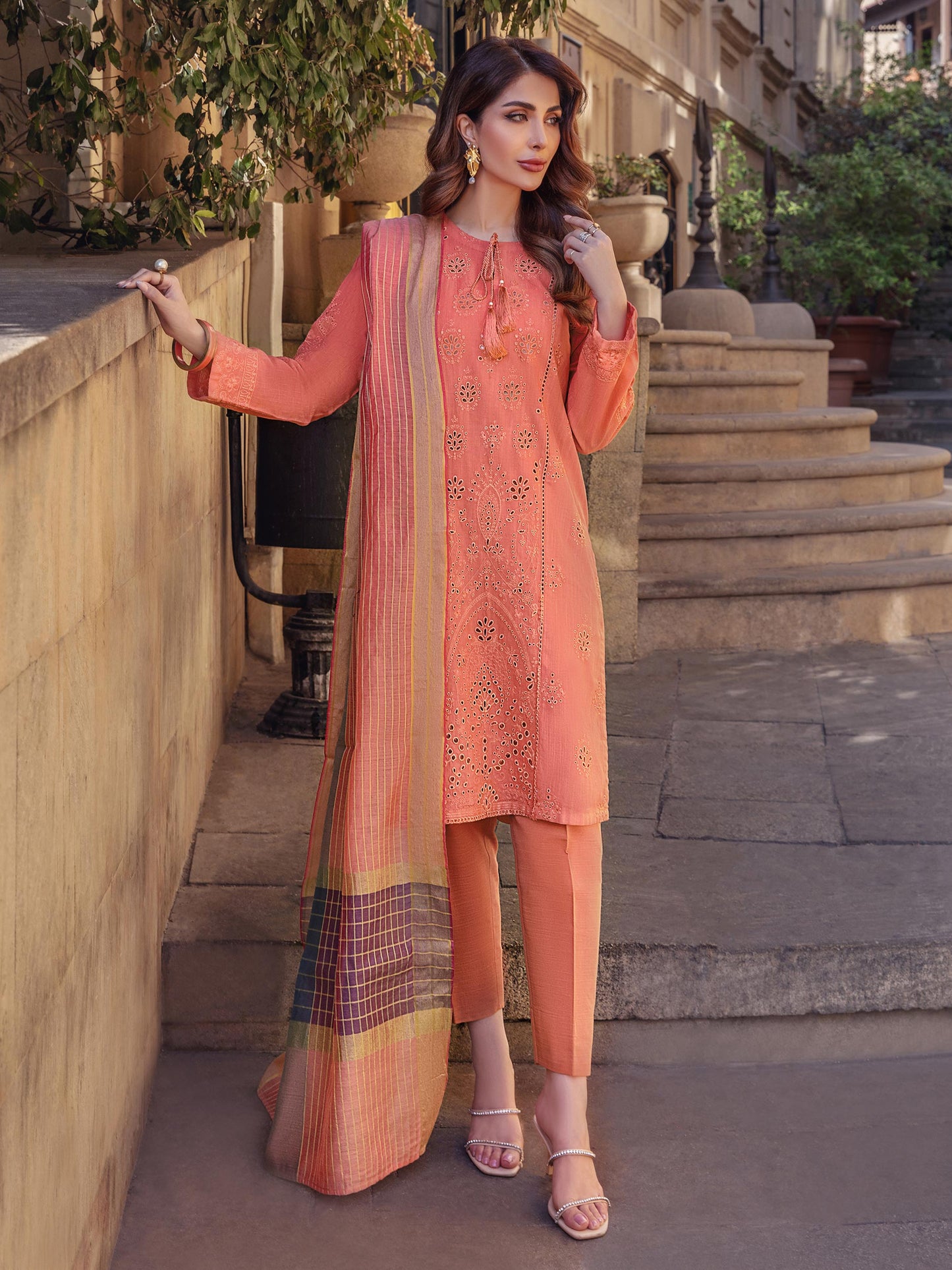 3 Piece Yarn Dyed Suit-Embroidered (Unstitched)