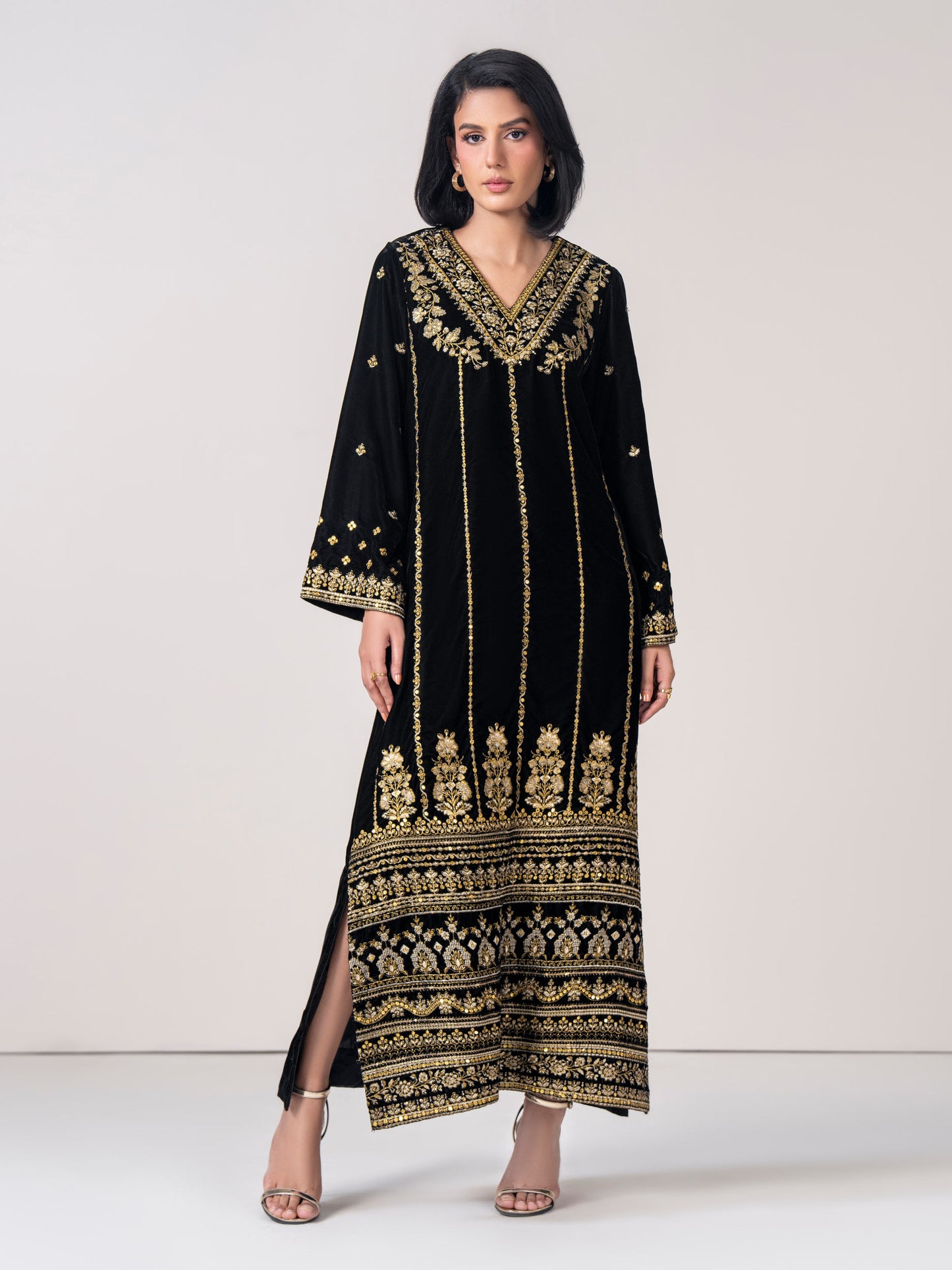 Velvet Kaftan (Pret)