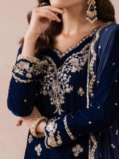 3 Piece Velvet Suit-Embroidered (Pret)