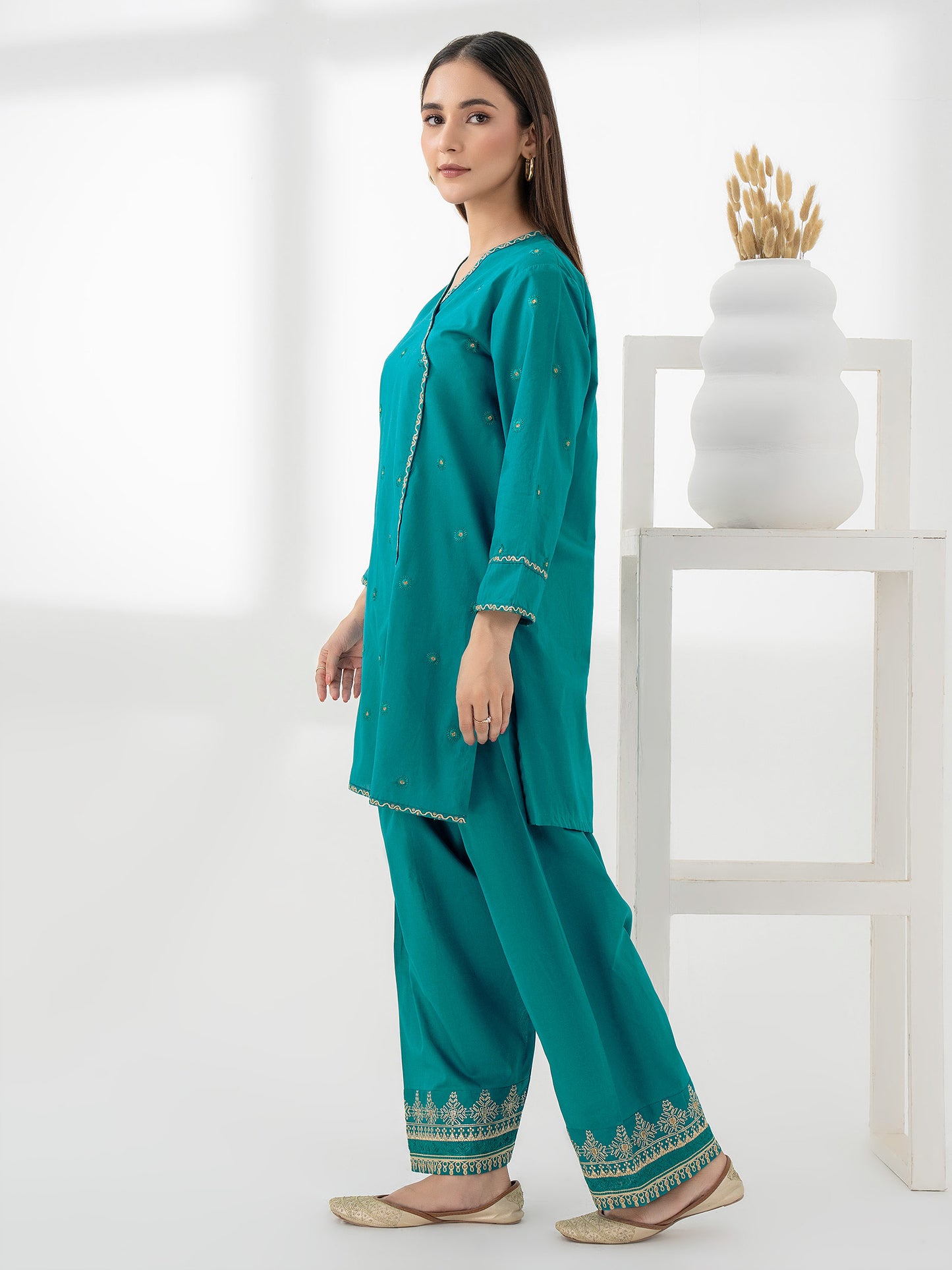 2 Piece Cambric Suit-Embroidered (Pret)