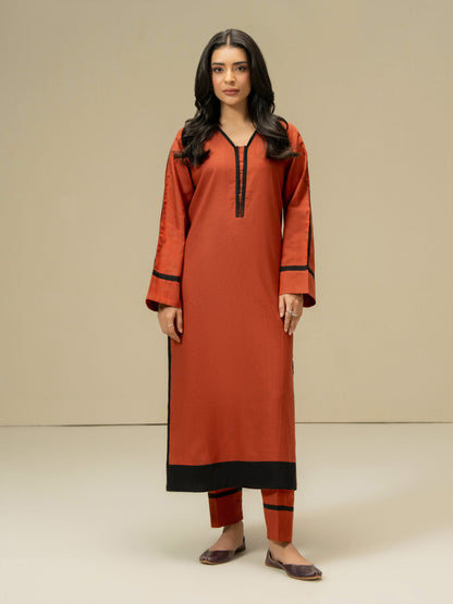 2 Piece Khaddar Suit-Embroidered (Pret)