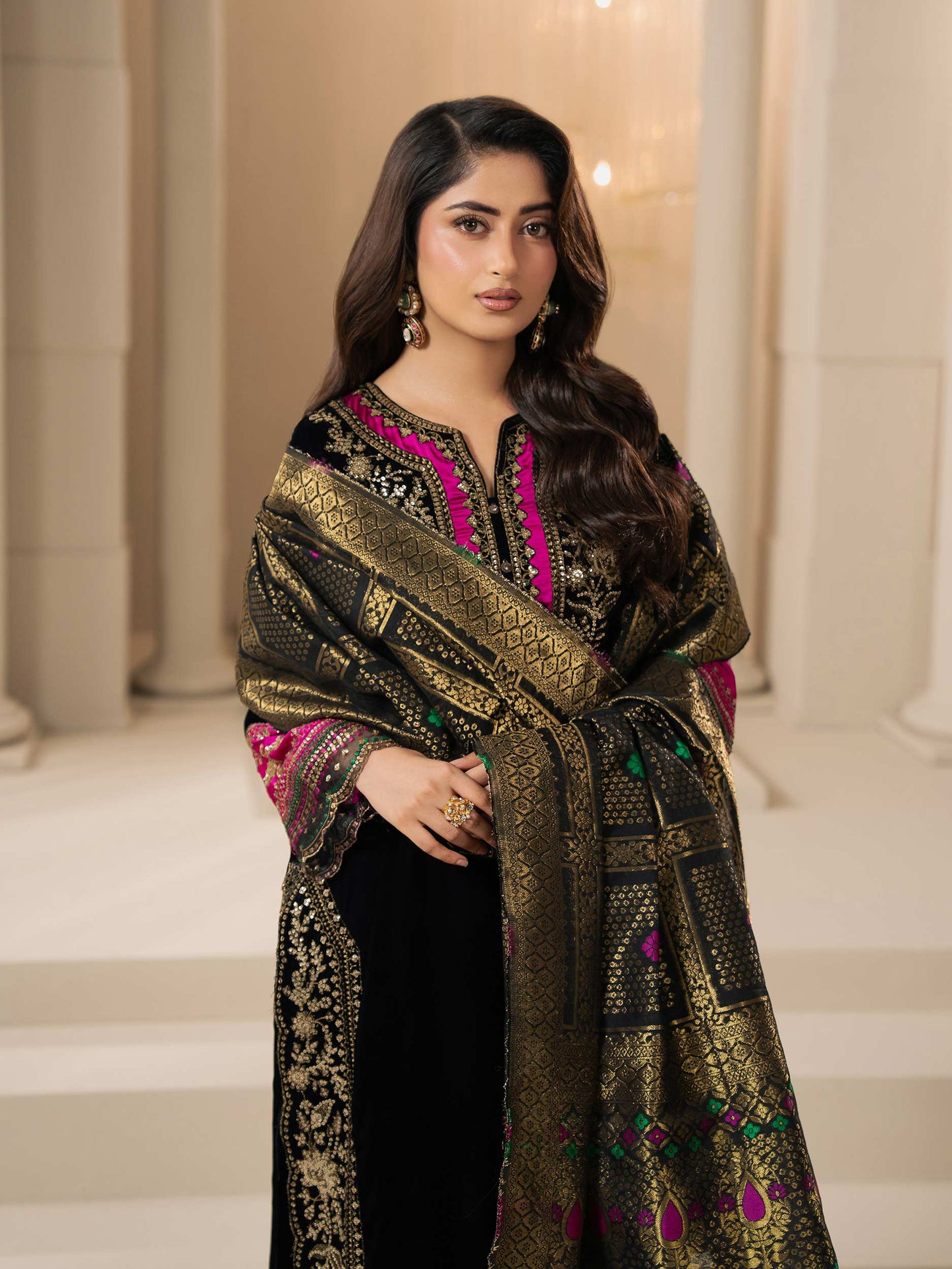 3 Piece Velvet Suit-Embroidered (Pret)