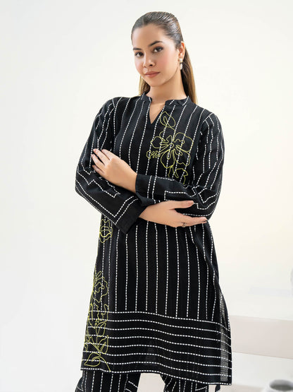 2 Piece Khaddar Suit-Embroidered (Pret)