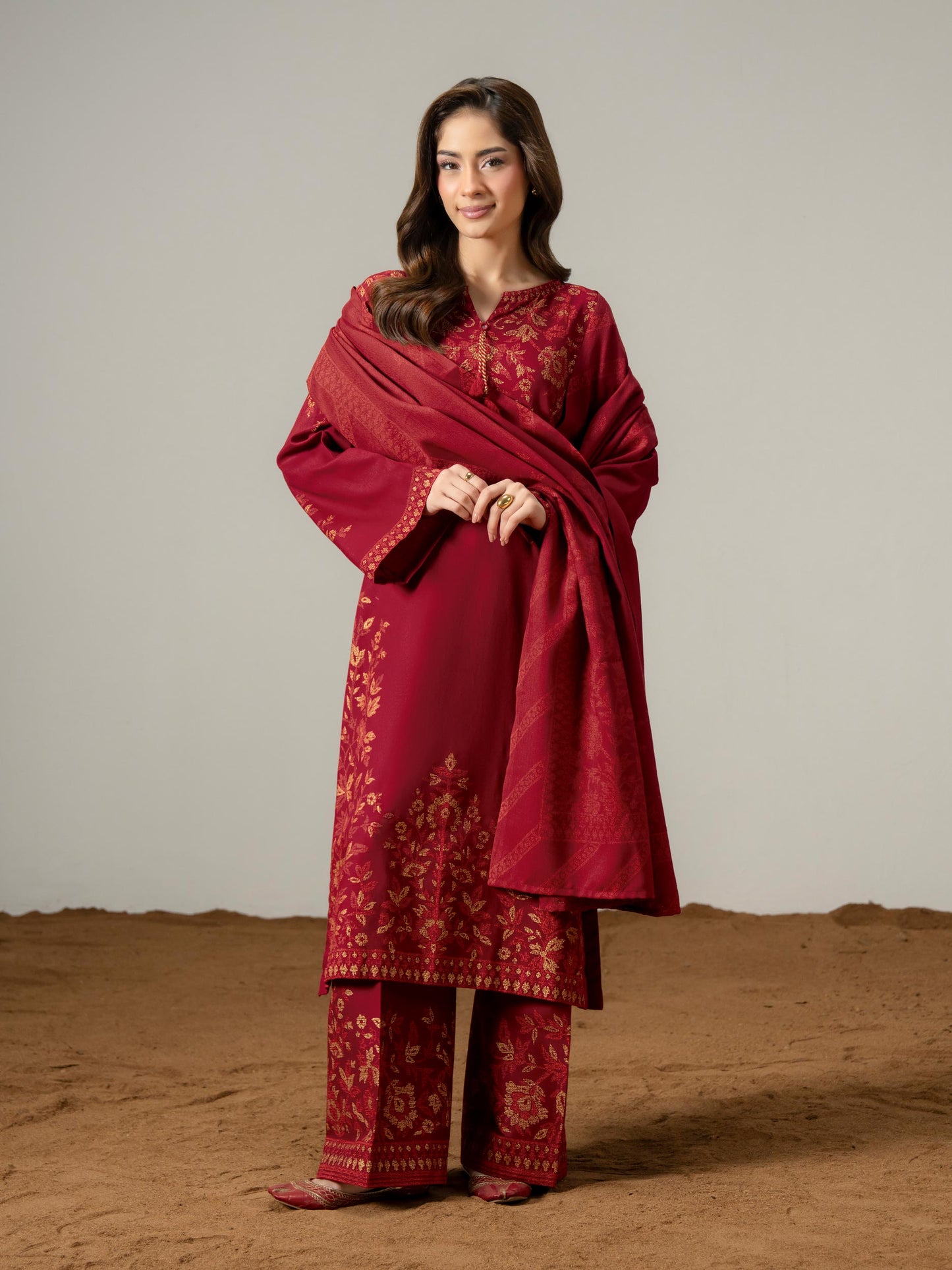 3 Piece Khaddar Suit-Paste Print (Pret)