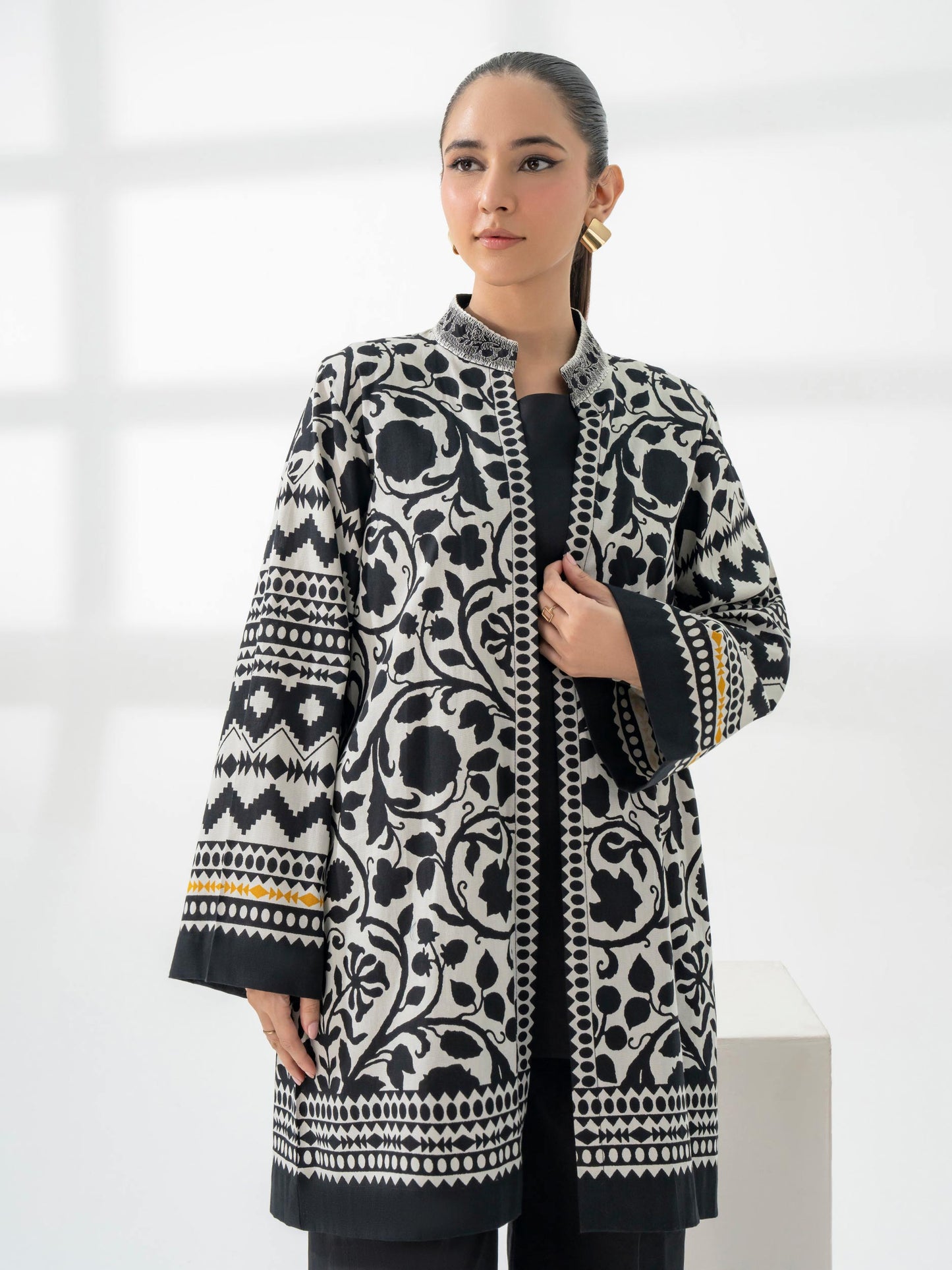 Printed Cardigan With Slip
