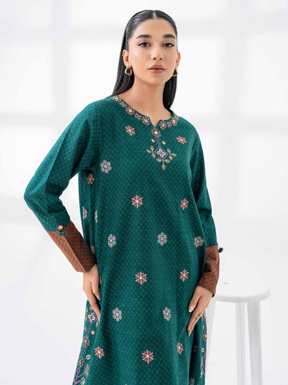 2 Piece Khaddar Suit-Embroidered (Pret)