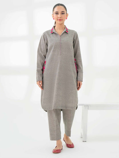 2 Piece Khaddar Suit-Embroidered (Pret)
