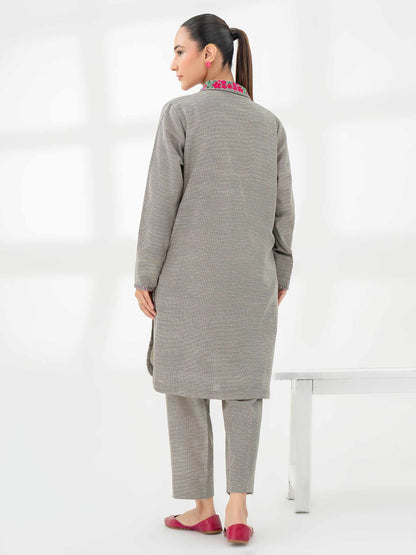 2 Piece Khaddar Suit-Embroidered (Pret)