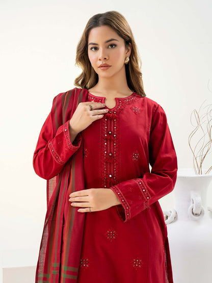 3 Piece Khaddar Suit-Embroidered (Pret)