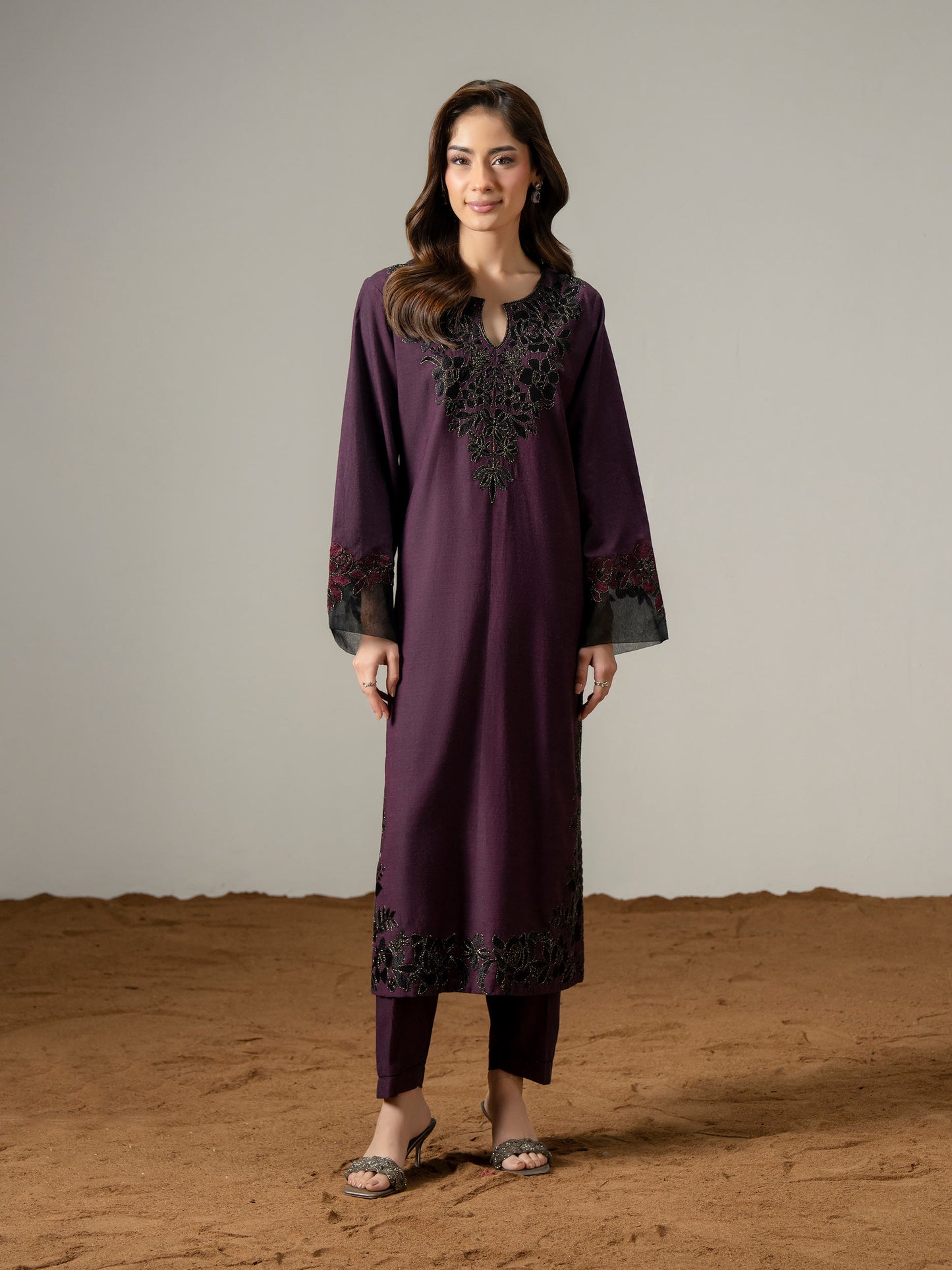 2 Piece Yarn Dyed Suit-Embroidered (Pret)
