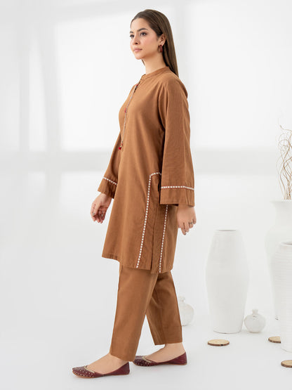 2 Piece Khaddar Suit-Embroidered (Pret)