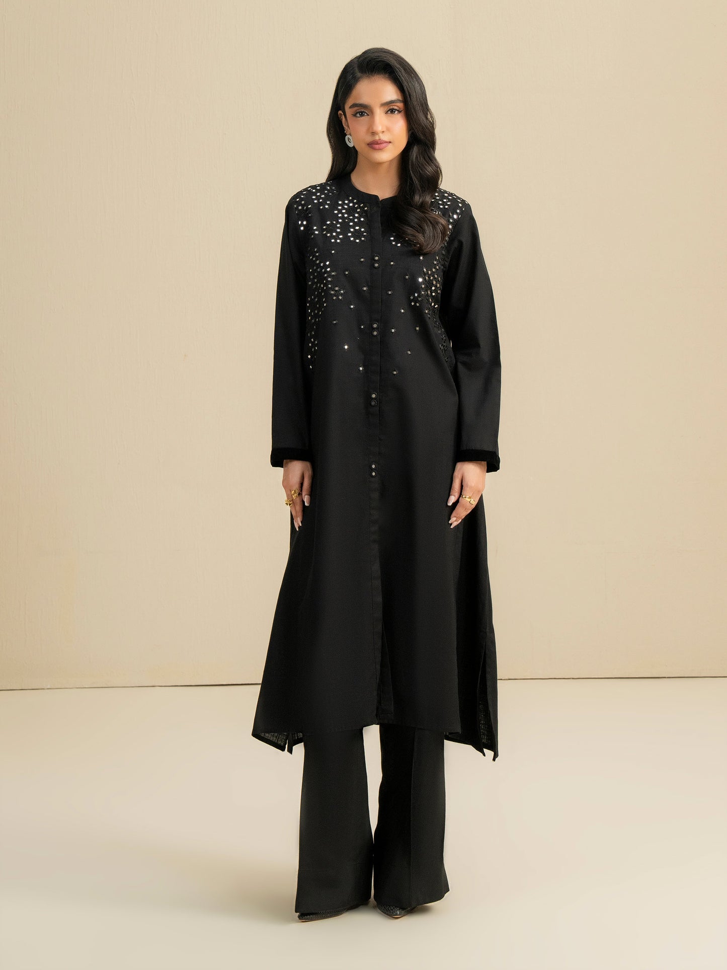 Khaddar Shirt-Embroidered (Pret)