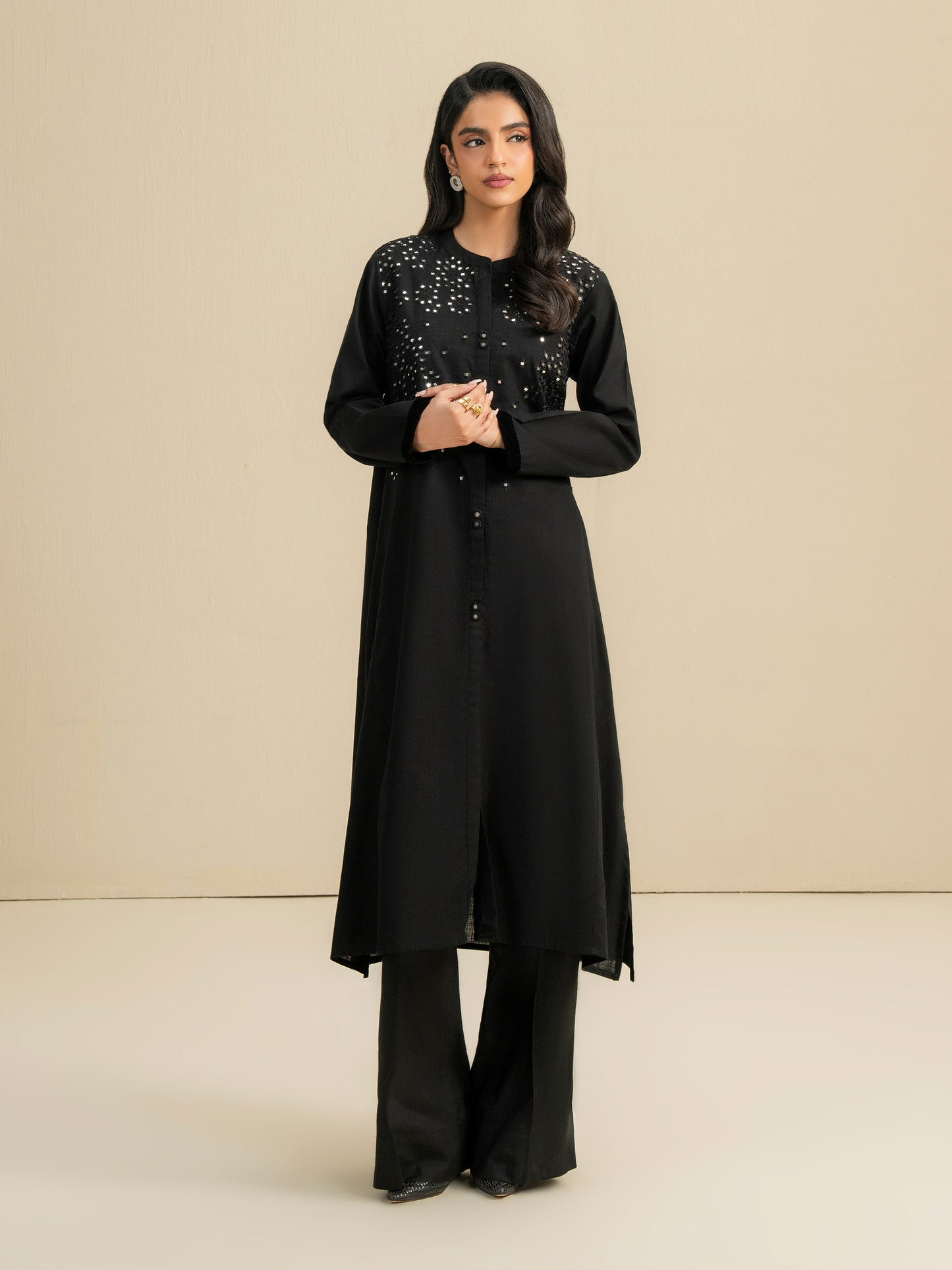 Khaddar Shirt-Embroidered (Pret)