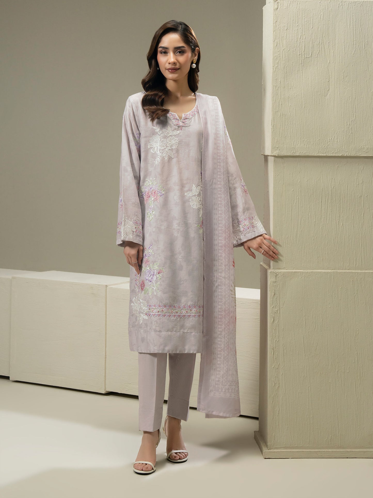 3 Piece Jacquard Suit-Embroidered (Pret)