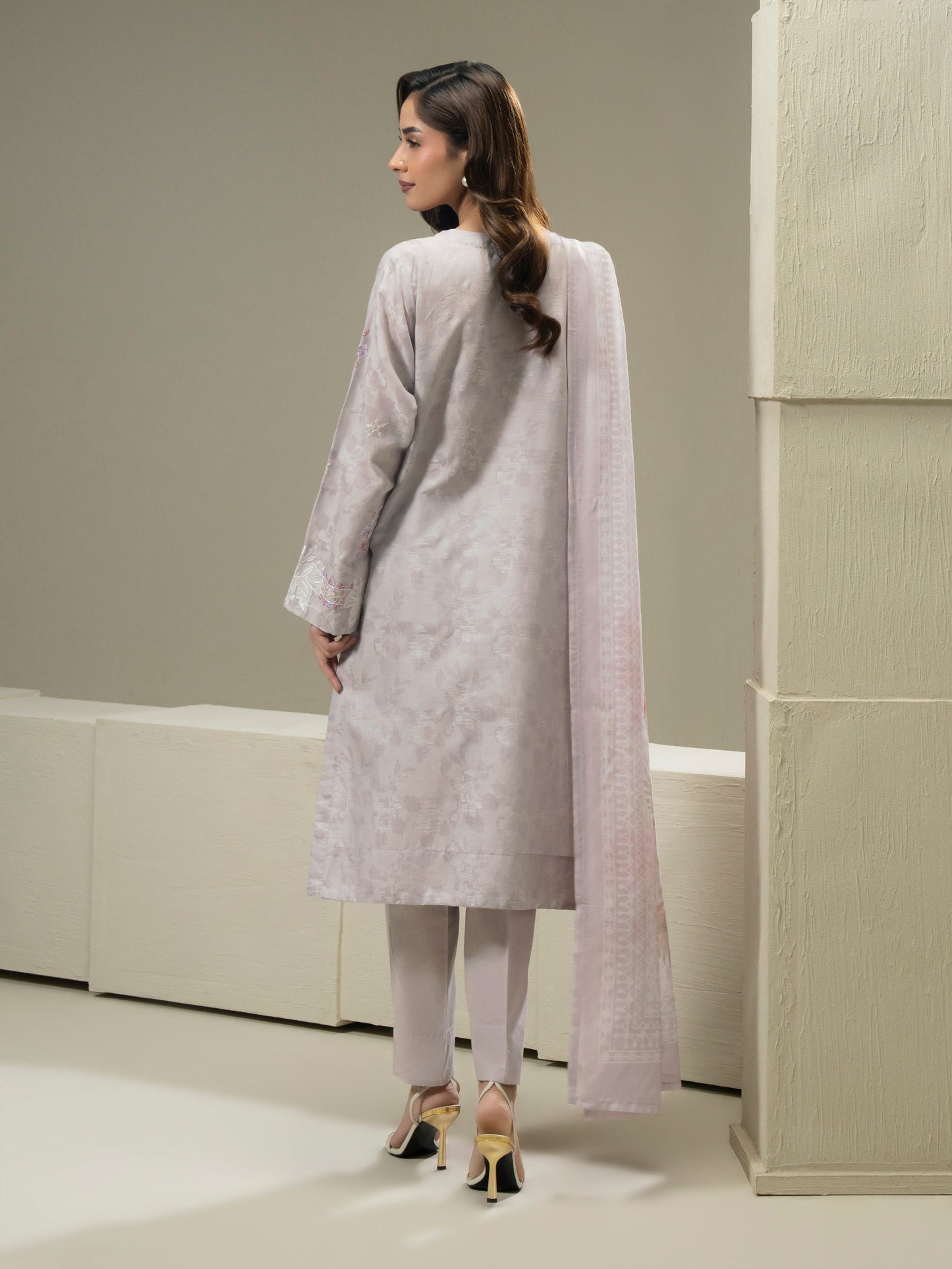 3 Piece Jacquard Suit-Embroidered (Pret)