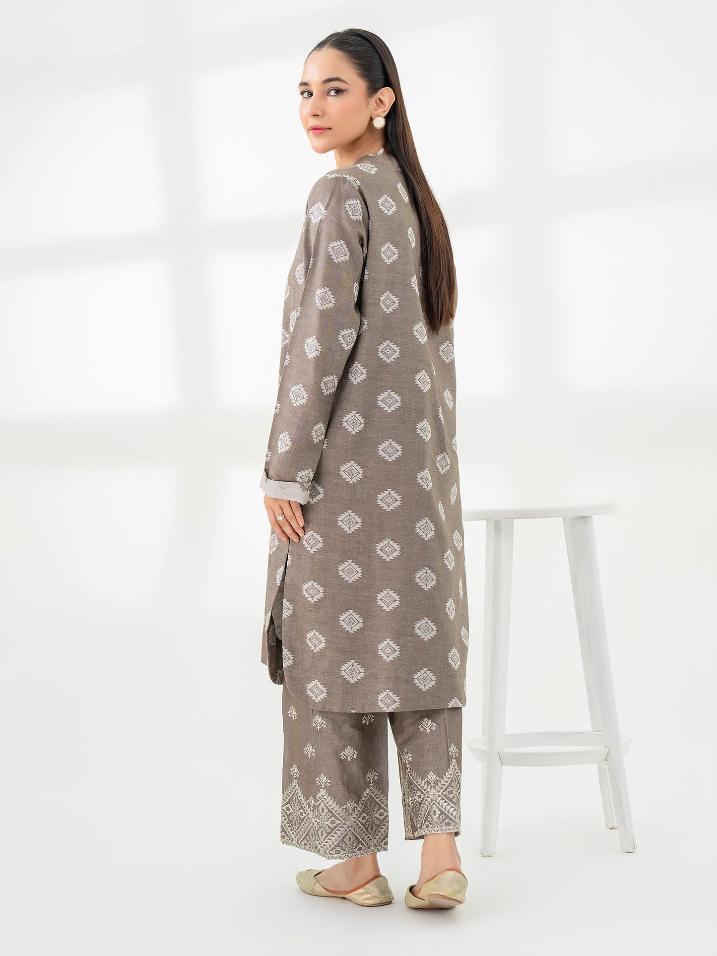 2 Piece Jacquard Suit-Embroidered (Pret)