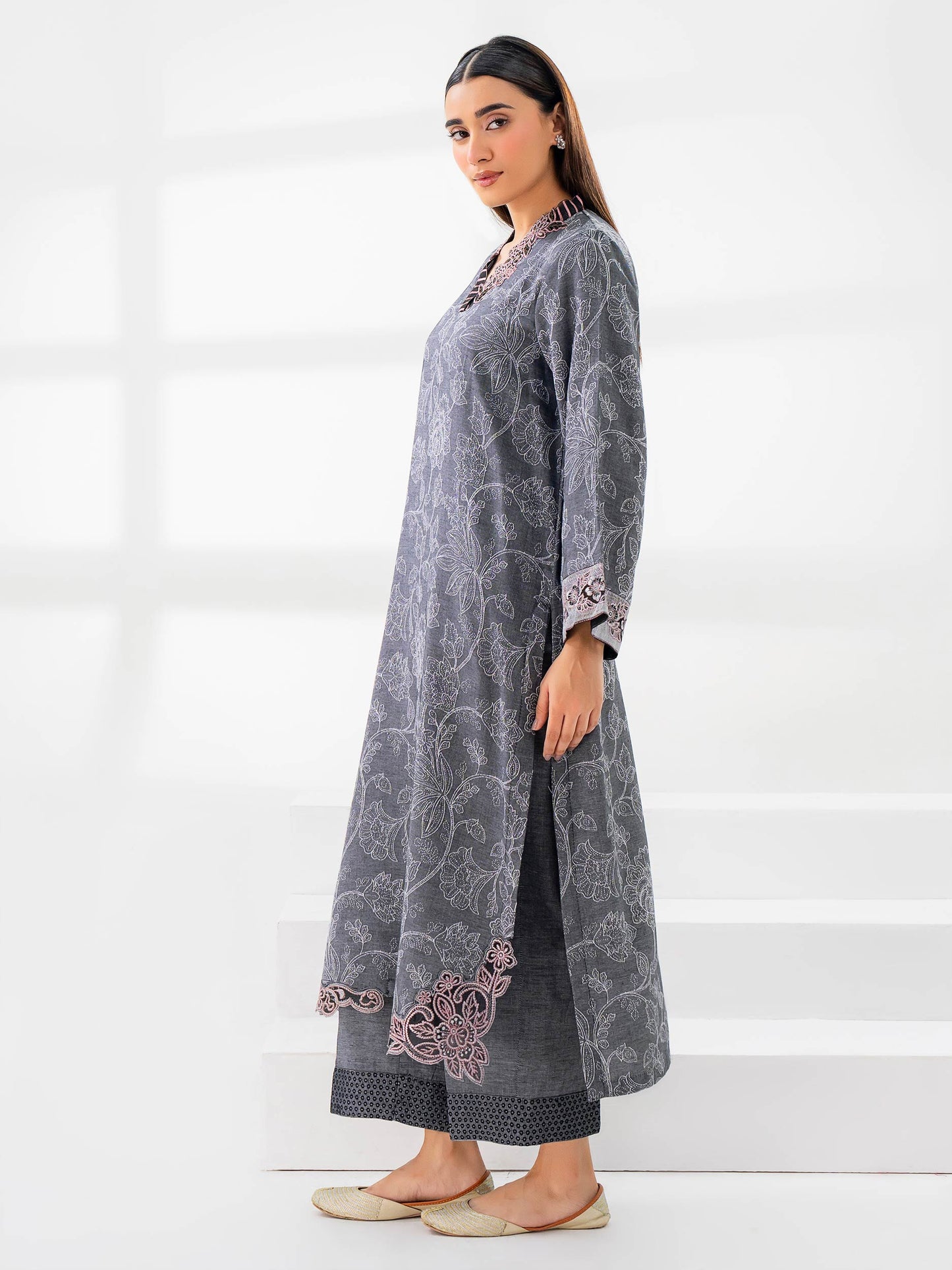 2 Piece Jacquard Suit-Embroidered (Pret)