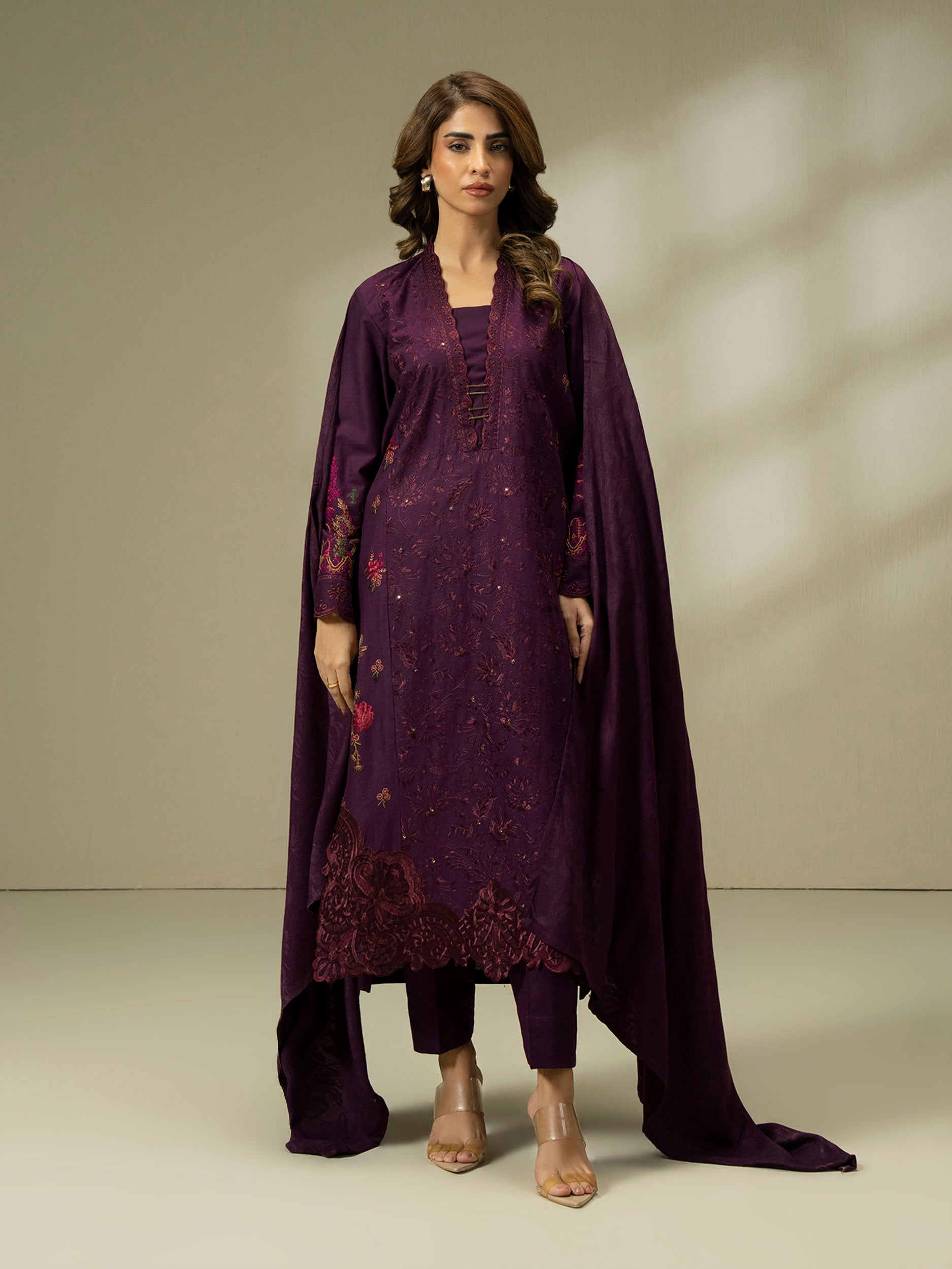 Retail Price: 8,999/-PKR
