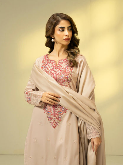 3 Piece Khaddar Suit-Embroidered (Pret)