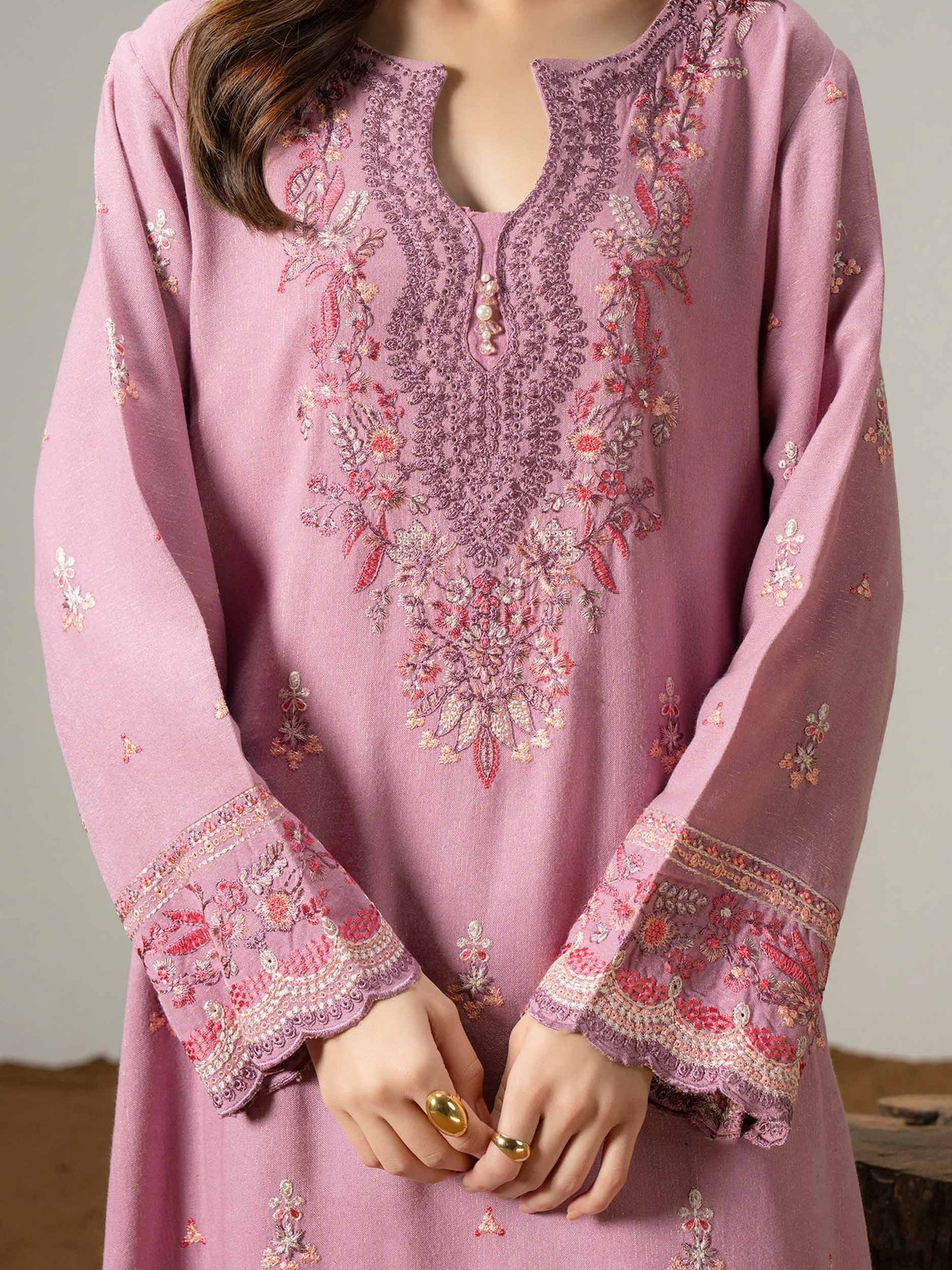 3 Piece Zari Suit-Embroidered (Pret)