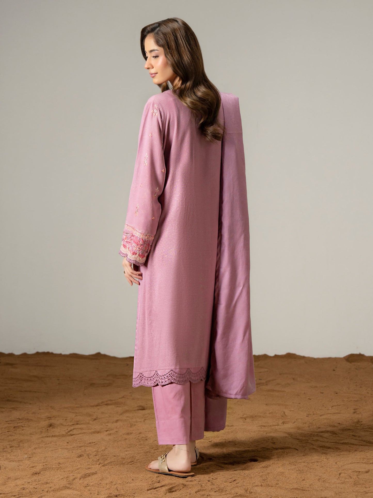 3 Piece Zari Suit-Embroidered (Pret)