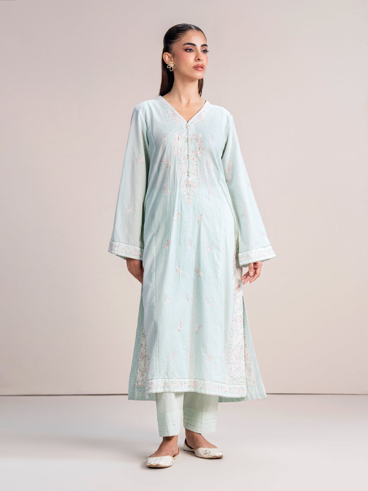 2 Piece Yarn Dyed Suit- Embroidered (Pret)