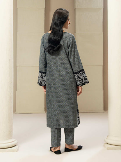 2 Piece Khaddar Suit-Embroidered (Pret)