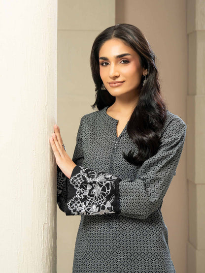 2 Piece Khaddar Suit-Embroidered (Pret)