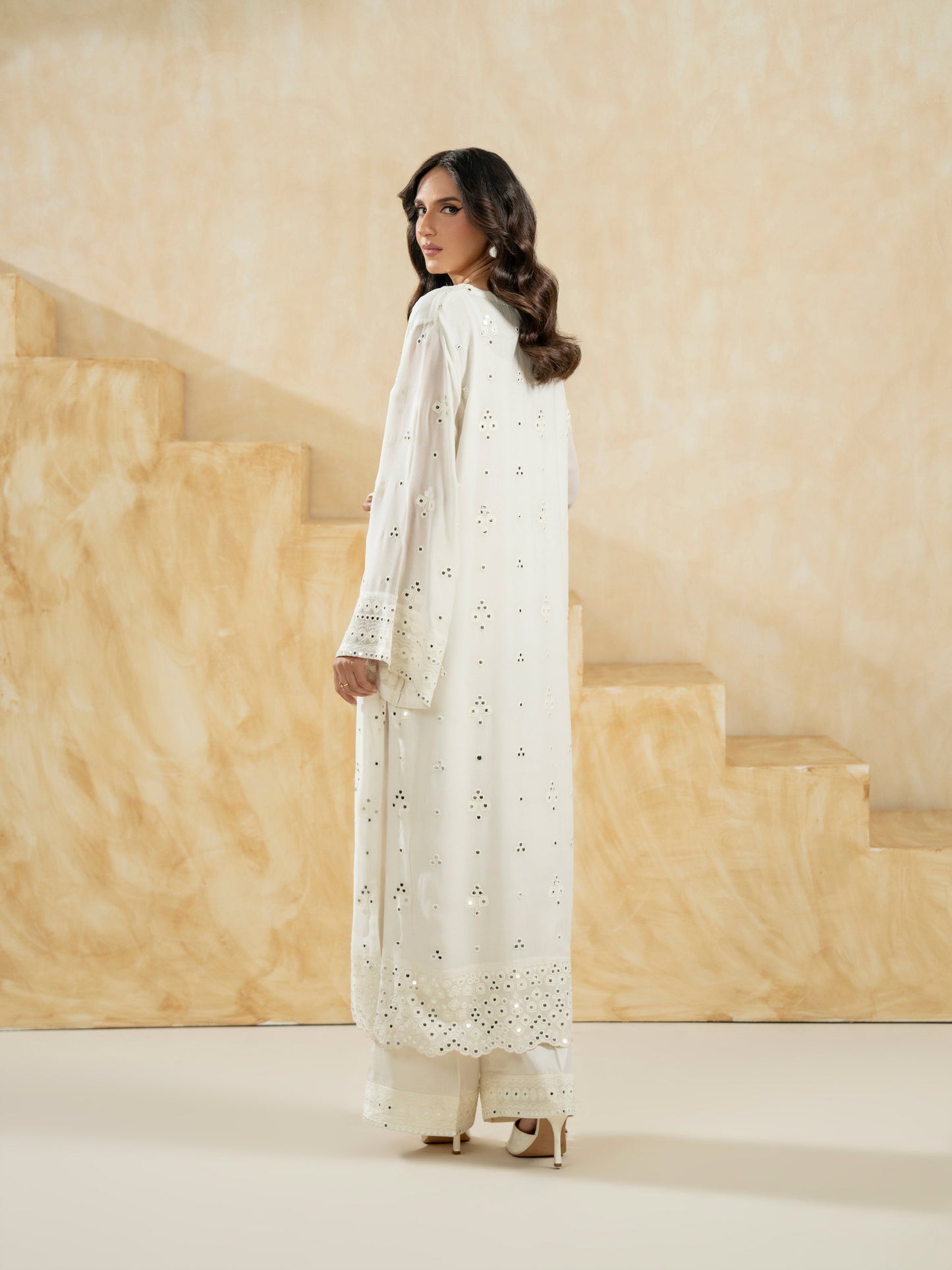 2 Piece Chiffon Suit-Embroidered (Pret)