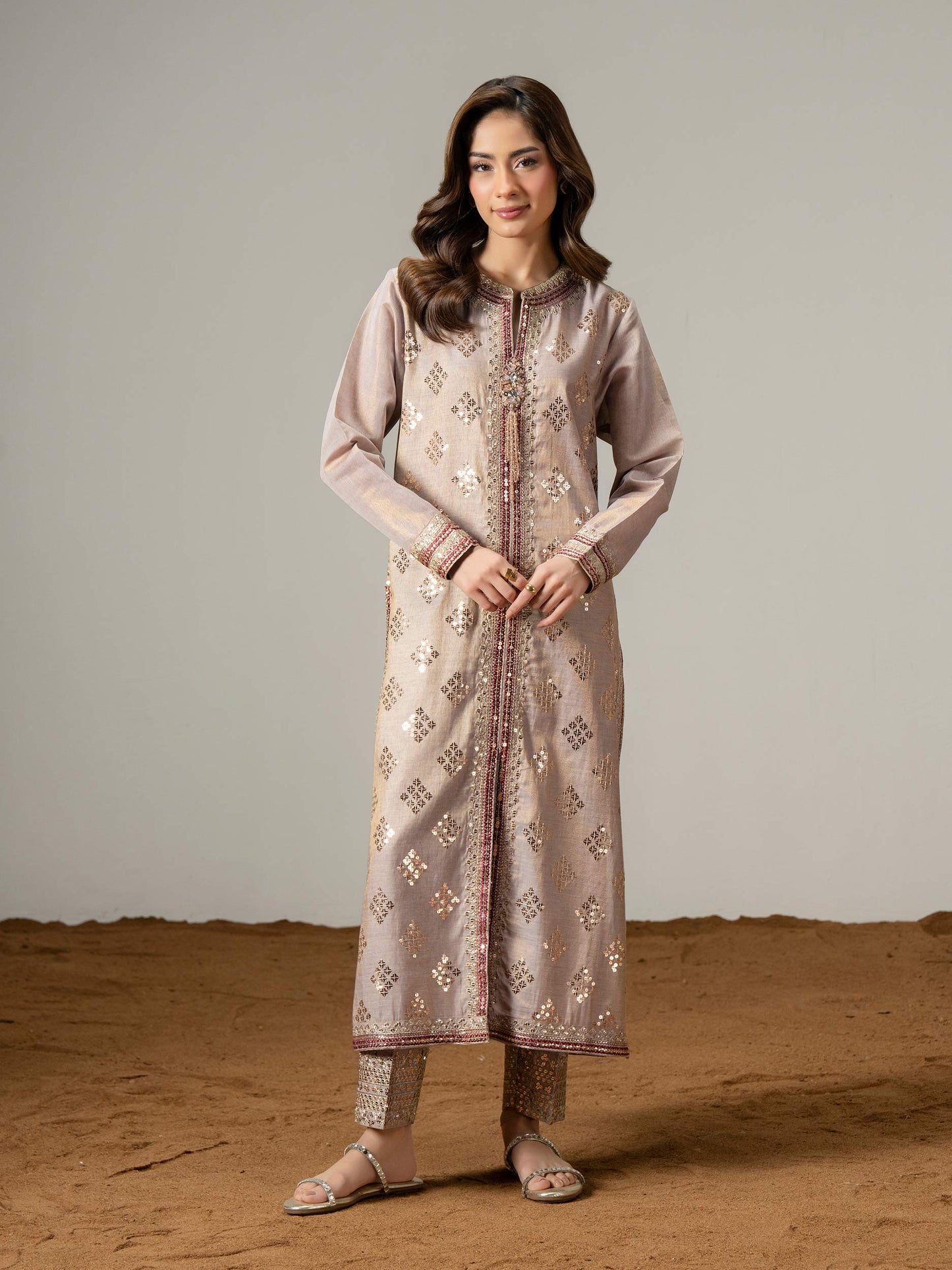 2 Piece Lawn Suit-Embroidered (Pret)