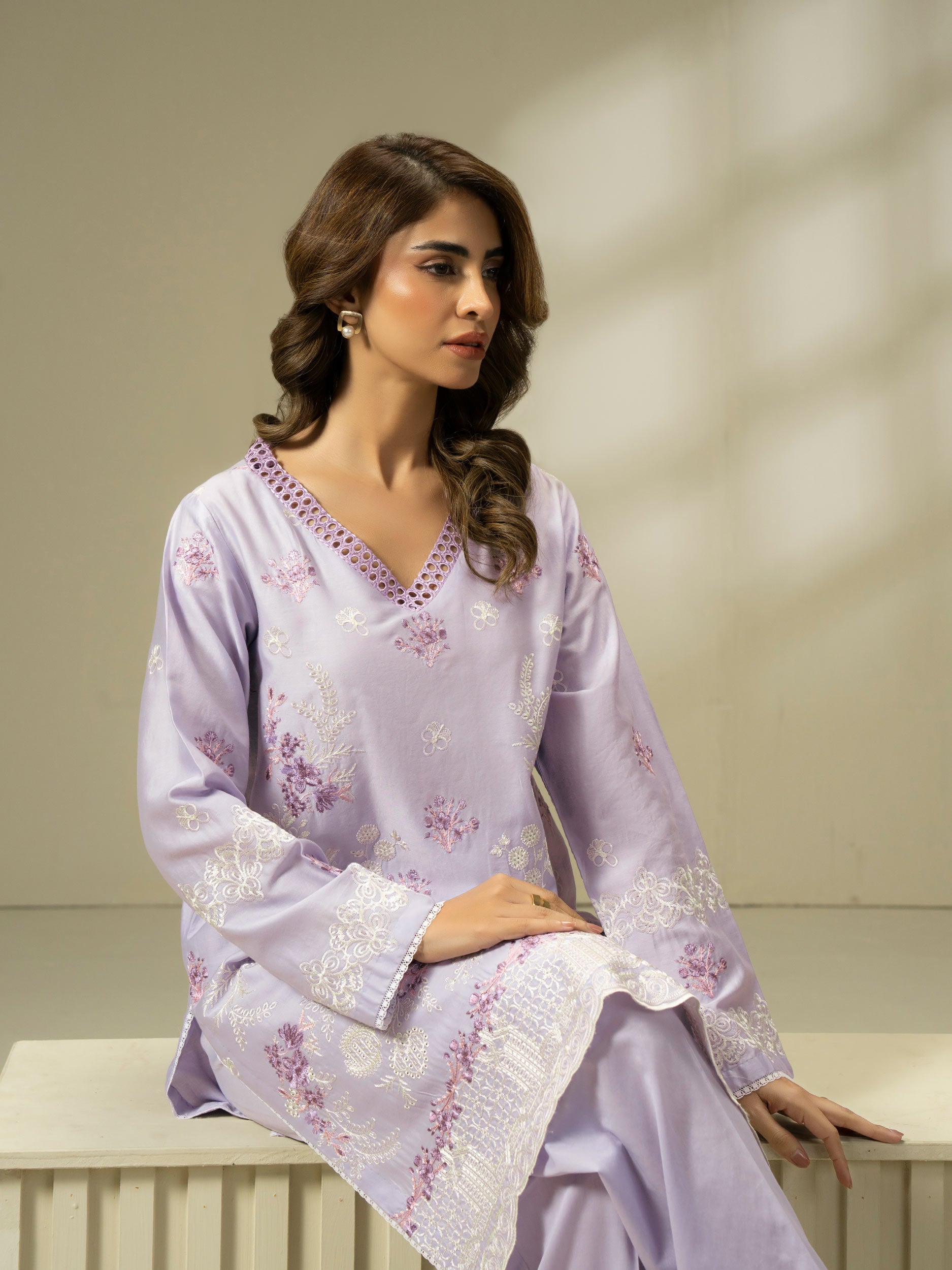 Retail Price: 10,999/-PKR
