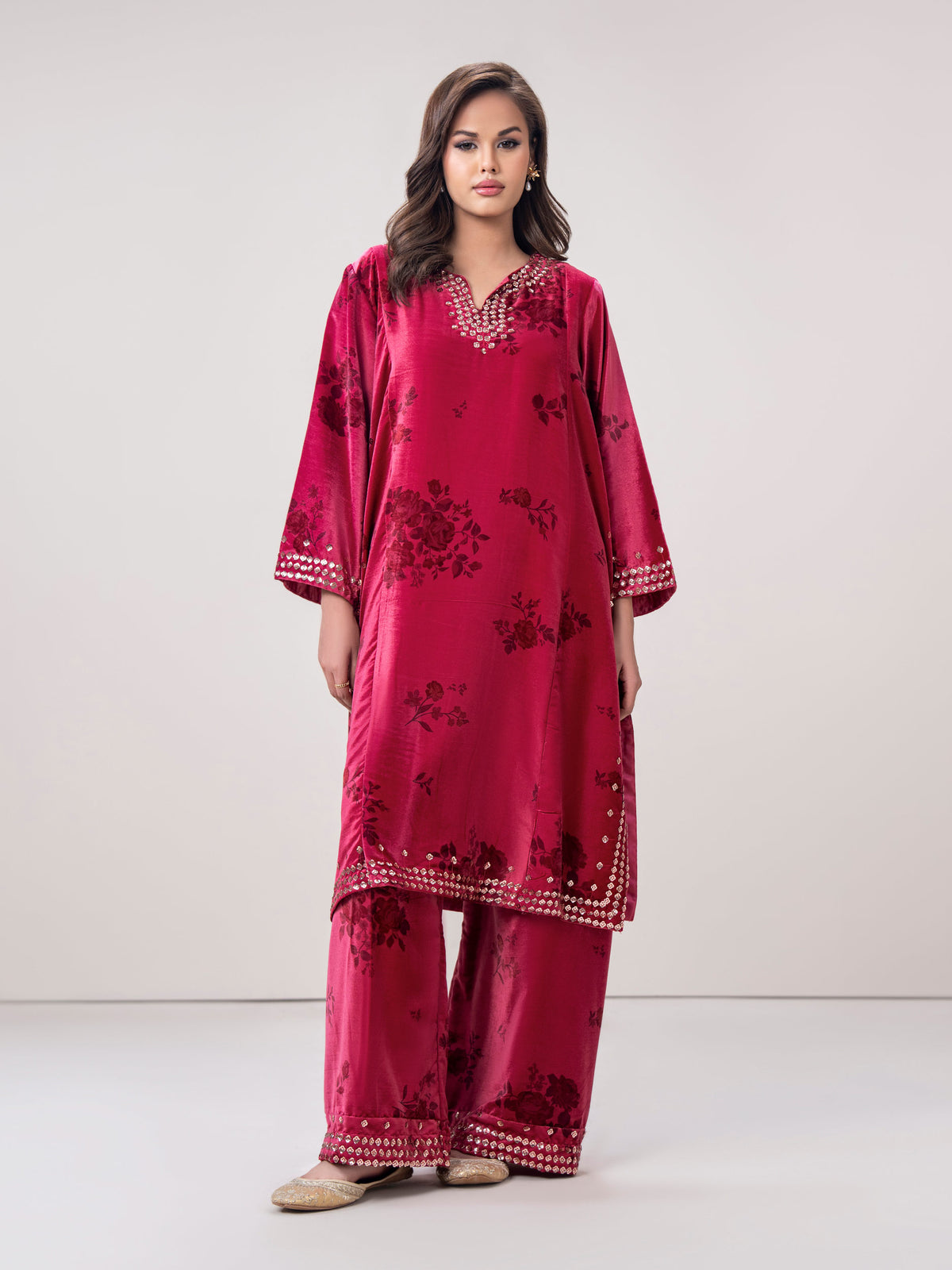 2-Piece Velvet Suit- Embroidered (Pret)