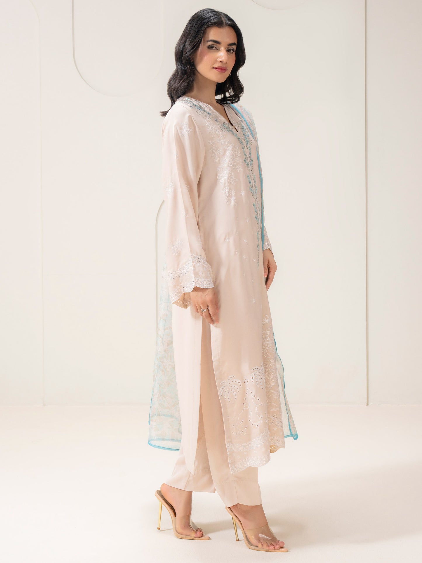 3 Piece Silk Suit-Embroidered (Pret)