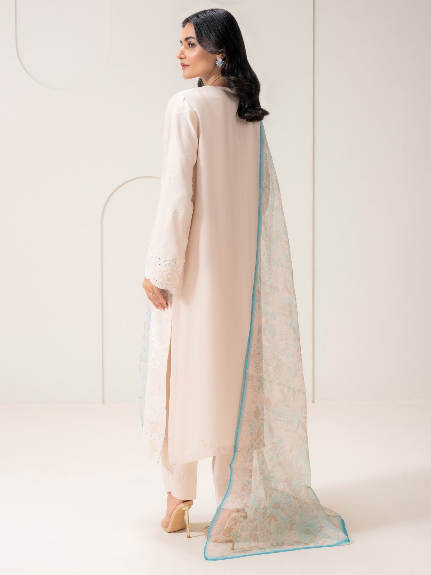 3 Piece Silk Suit-Embroidered (Pret)