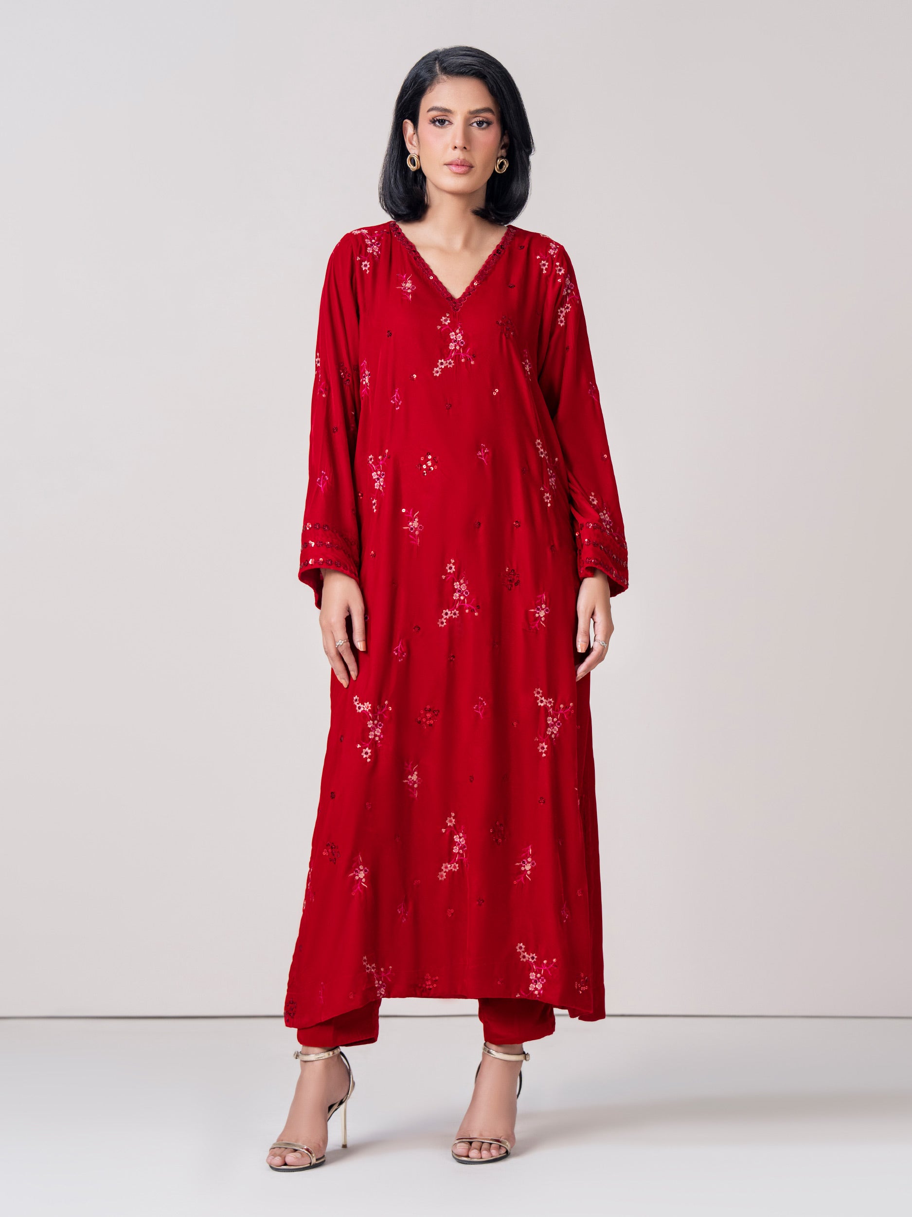 2 Piece Velvet Suit- Embroidered (Pret)