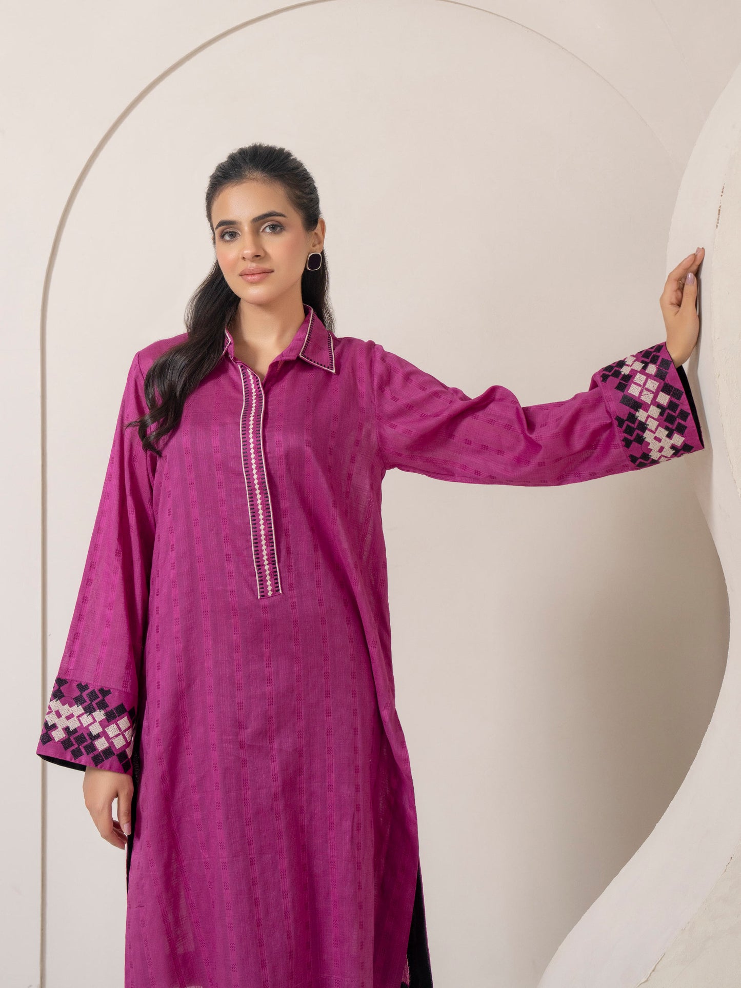 Lawn Shirt-Embroidered (Pret)