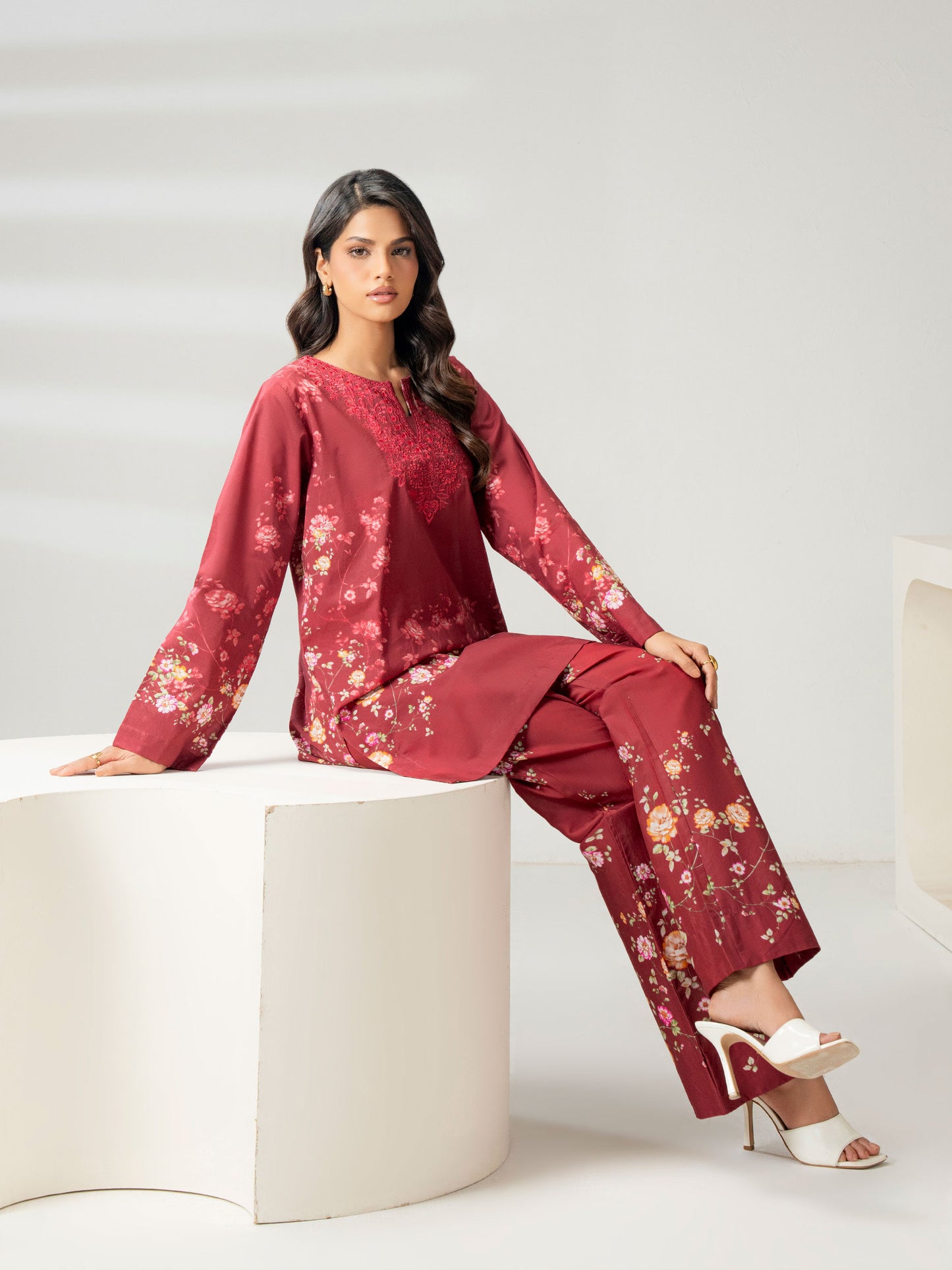 Cambric Co-ord Set-Embroidered